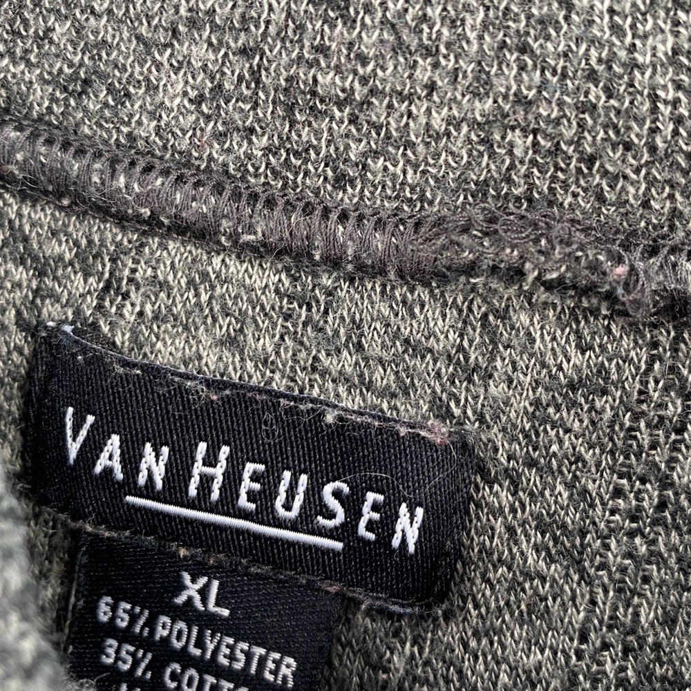 Van Heusen Heather Gray Light Knit Sweater XL - Picture 3 of 5